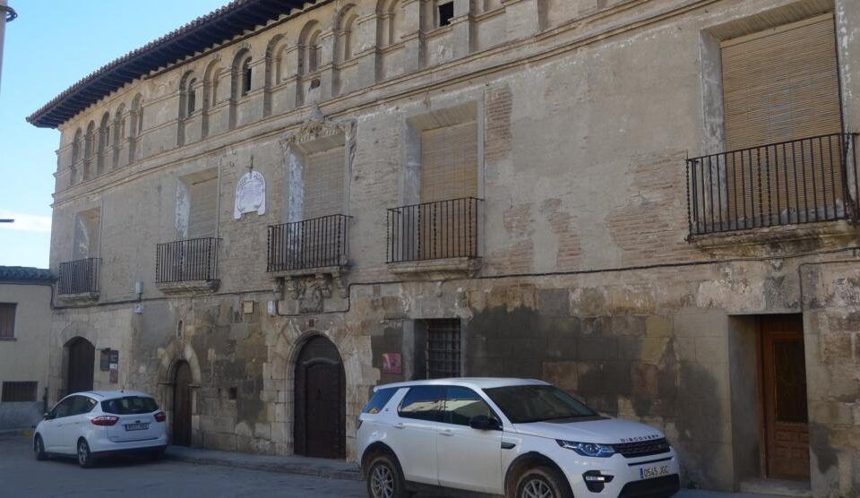 Palacio de los Barones de Valdeolivos